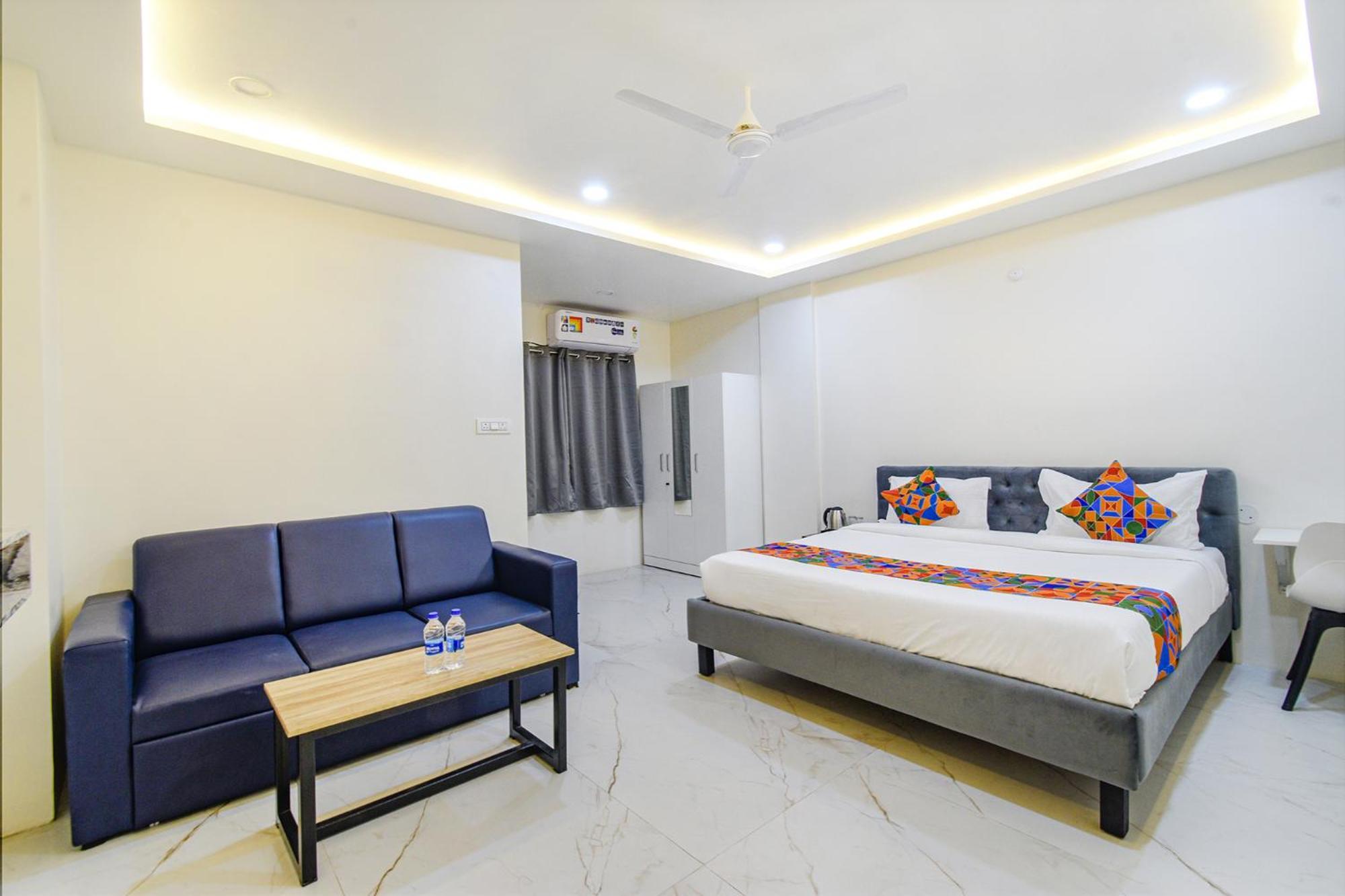 Fabhotel Ssr Ikon Suites - Nr Hyderabad Central University, Kondapur Dış mekan fotoğraf
