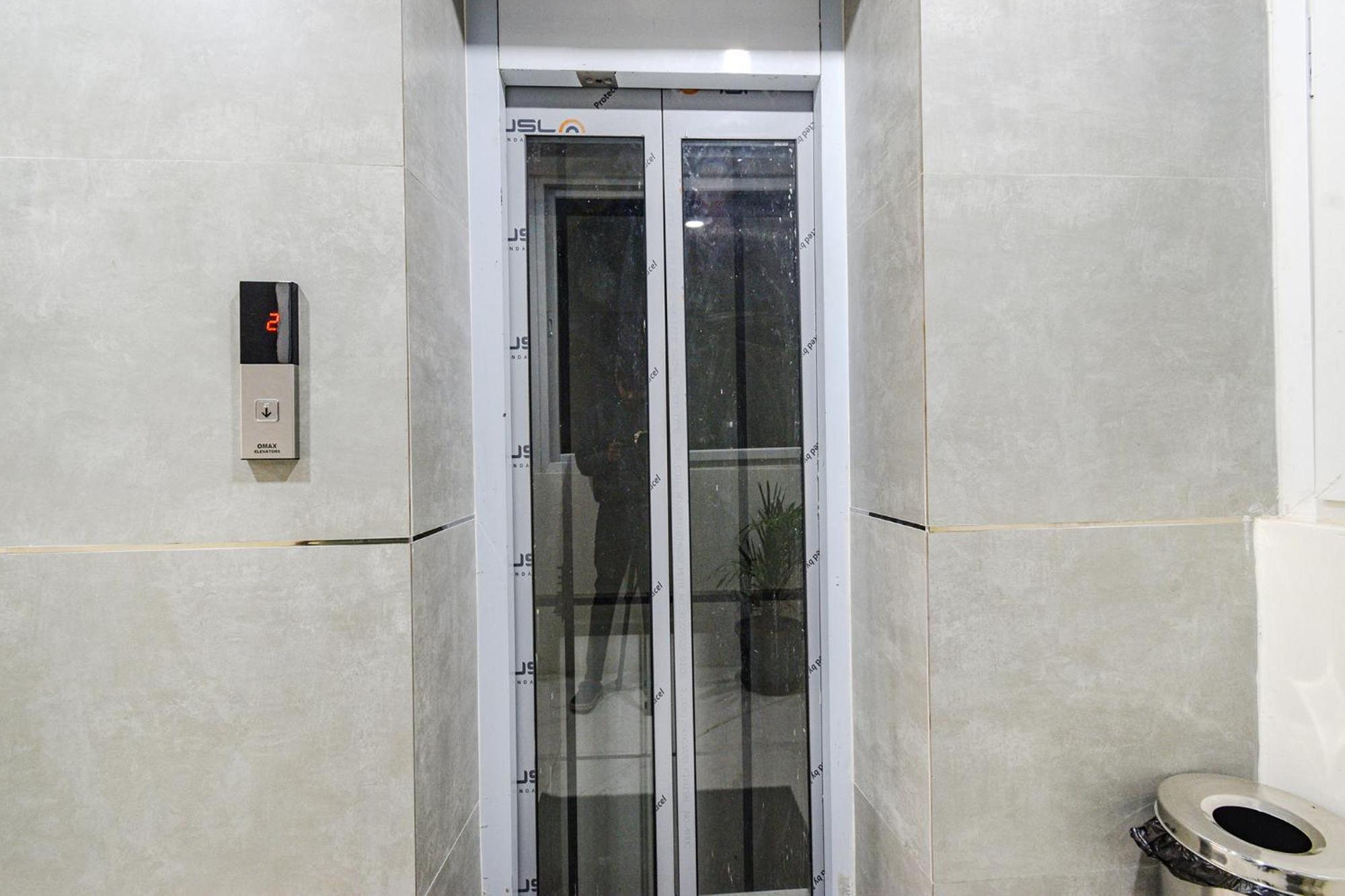 Fabhotel Ssr Ikon Suites - Nr Hyderabad Central University, Kondapur Dış mekan fotoğraf
